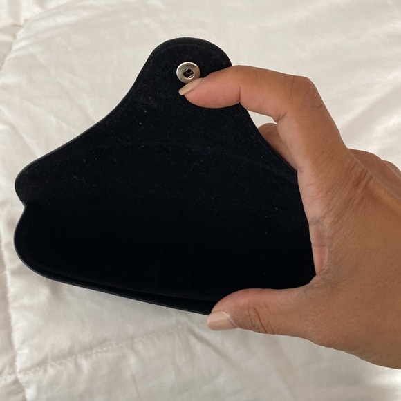 Ray-Ban Black Case - Picture 3 of 3